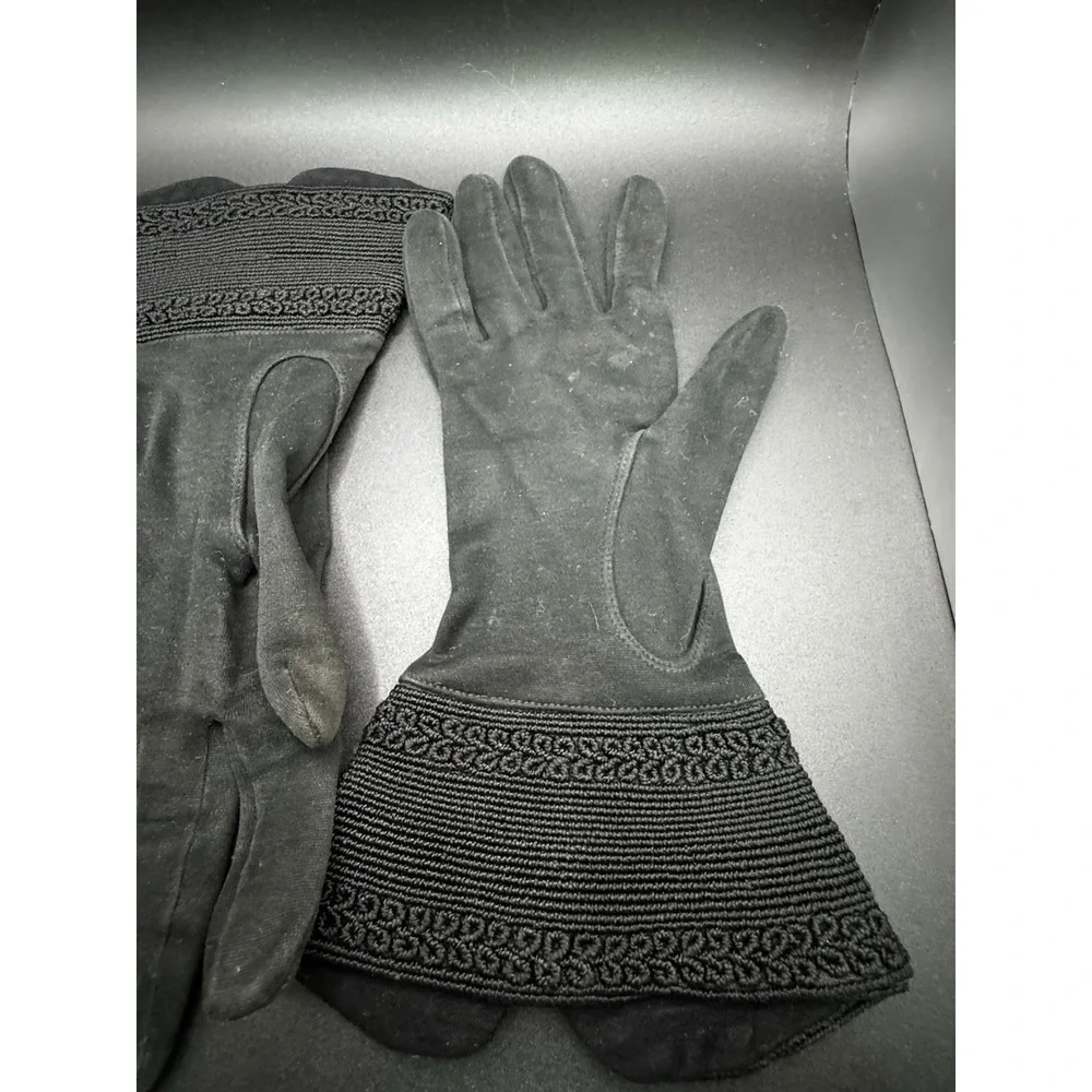 Mid Century Black‎ Nylon Gloves With Decorative Cuff By Hanser - Size 7